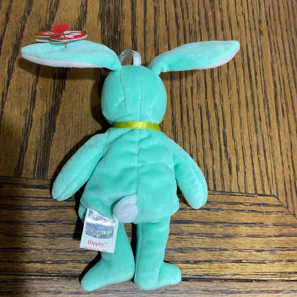 Ty Mint Green Bunny Hippity beanie, basket beanie ornament and buddy - Picture 16 of 16